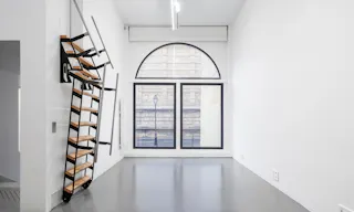 Bright Gallery in Le Marais - Image 4