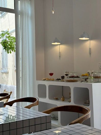 Local Intime au C?ur de Cannes - Image 2