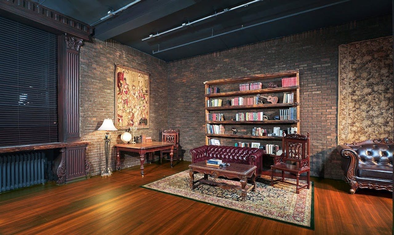 Chic Manhattan Studio Space - Image 2