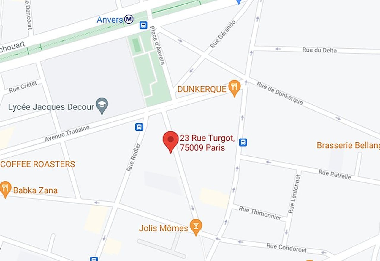 Neighborhood Restaurant For Rent - Anvers Neighborhood - Image 1