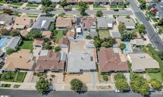 Creative Space in Tarzana - Image 12