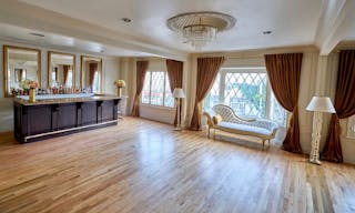 High Design meets Prime Exposure on the Sunset Strip - Image 1