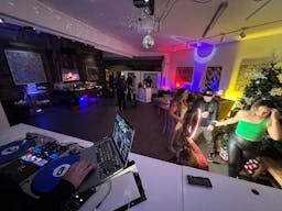 Art & Space - Image 31