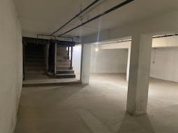 Large Basement space in LA - Image 5