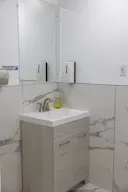 Modern Bright Open White Canvas Space in a prime location - Image 2