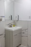 Modern Bright Open White Canvas Space in a prime location - Image 2