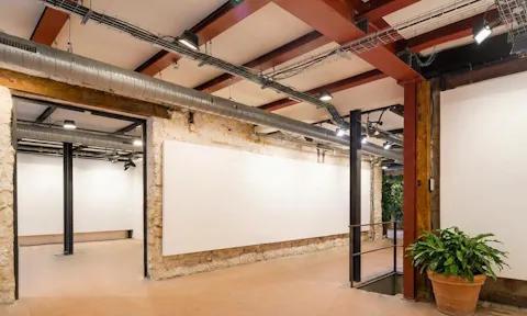 Grand Espace au cœur de Paris - Image 0