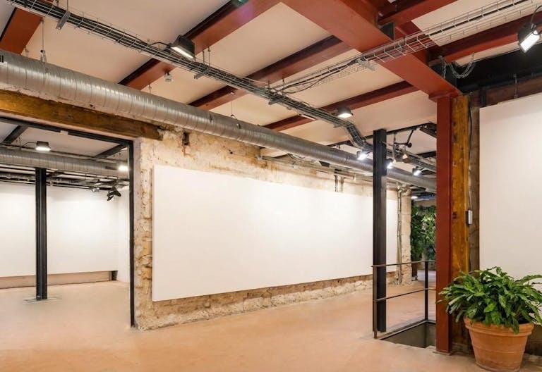 Grand Espace au cœur de Paris - Image 0