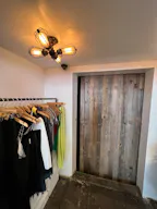 Boutique on Melrose Avenue - Image 5