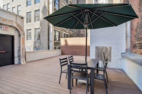 Stunning Rooftop - views of the iconic Empire State Building - Image 14