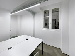 Galerie d'art au coeur du quartier du R�publique (Paris) - Image 6