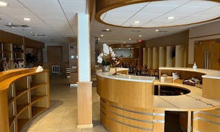 Assembly in the heart of Uptown Minneapolis - Image 1