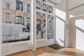 Boutique éphémère - Elegant pop up store in Etienne Marcel (close to the Marais) - Image 1