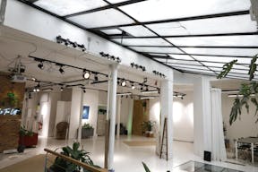 Loft de 360m2 - Image 2