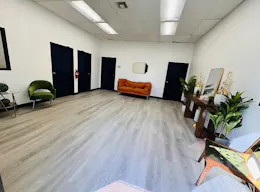 Large creative space near crypto arena - Image 3
