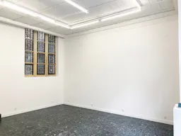 Haut Marais Pop-up gallery - Image 3