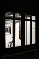 550 SqFt space on rue Saint-Martin (Haut Marais / Montorgueil / Beaubourg / Pompidou) - Image 8