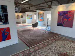 Beautiful Gallery in the Arts District - Image 2