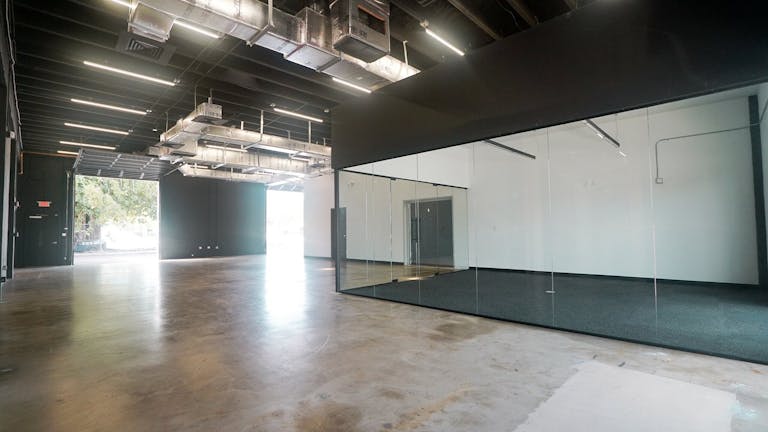 Luxury Art Basel Space in the Heart of Miami - ideal for event, office, retail, or showroom - Image 1
