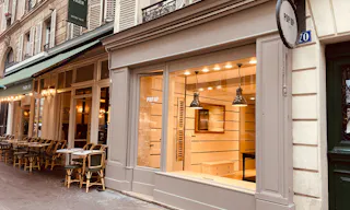 Parisian boutique éphémère - Image 2