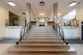 Batiment Institutionnel - Image 8