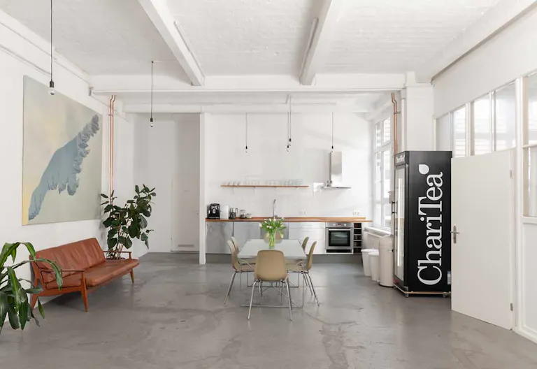 Top Floor Industrial Loft in Neukölln - Image 1