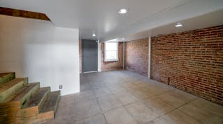 Stunning Retail Space on Iconic Sunset Boulevard - Image 9