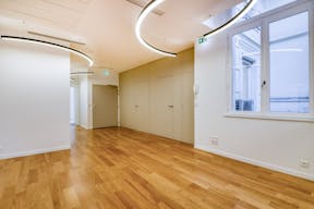 Unique Space near Parc Monceau - Image 5