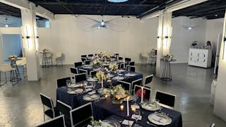 Loft-style event venue in West Town, Chicago - Image 7