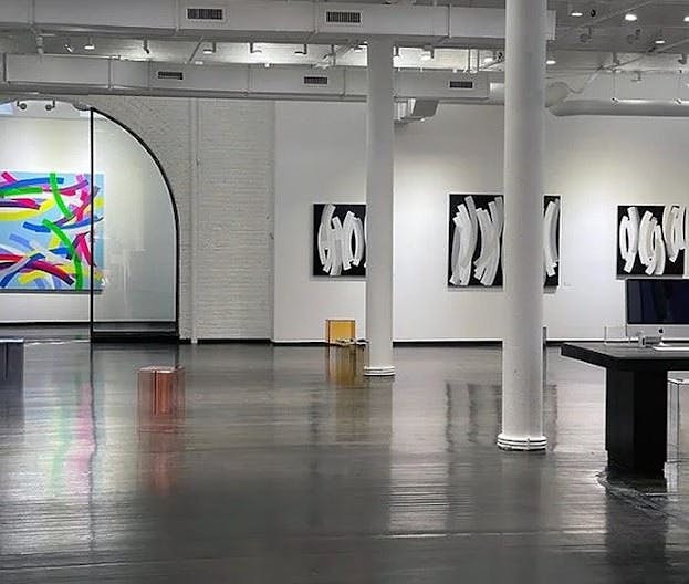 Contemporary Chelsea Gallery - Well-suited for a variety of events, including pop-up exhibitions, cocktail receptions, fashion shows, and product launches - Image 3