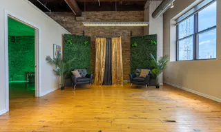 Stylish Urban Loft for Memorable Events | BYOB, Birthdays & More - Image 23