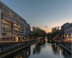 Boutique/Shop Near the lovely Canal Saint Martin - Image 1