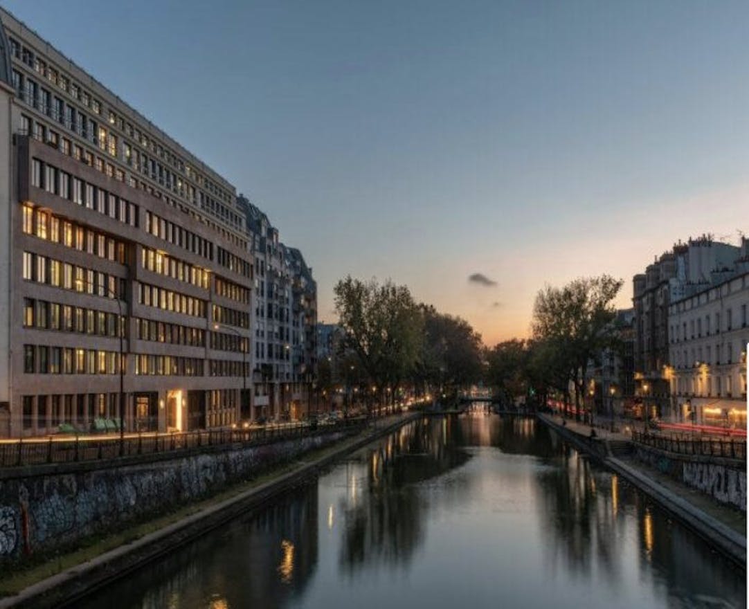 Boutique/Shop Near the lovely Canal Saint Martin - Image 1