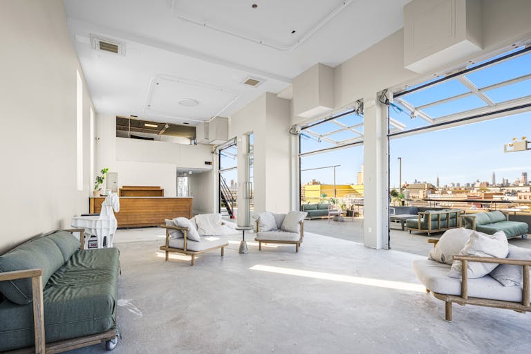 Pop up in Brooklyn, NY - Image 2