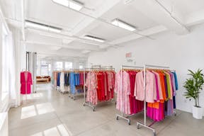 16AB Manhattan Event/Showroom retail rental space  - Image 5