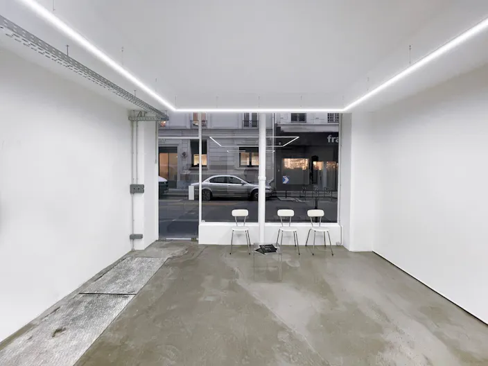 Galerie d'art au coeur du quartier du R�publique (Paris) - Image 1