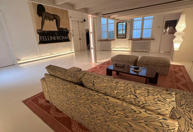 🌸 Appartement Rose — Paris 1er | 4,5m sous plafond | 100m du Pont-Neuf - Image 4
