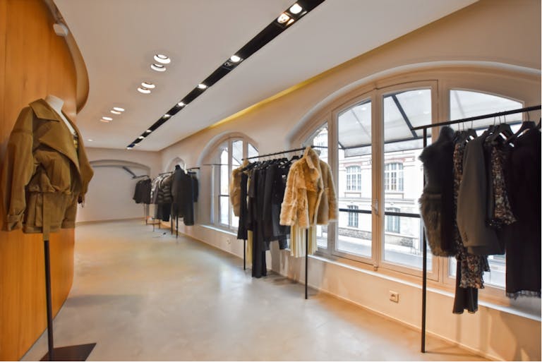 Magasin Etienne Marcel - Louvre - Place des Victoires  - Image 2