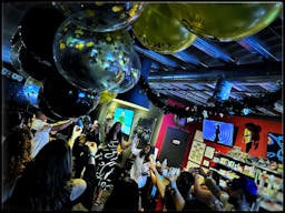 Bar & Lounge with an Industrial Atmosphere - Image 24