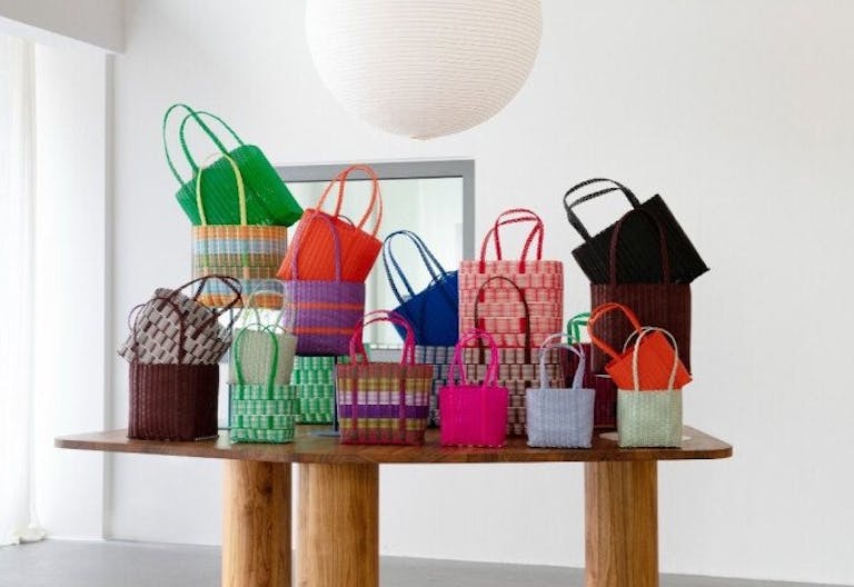 Airy, bright, open-floor space in Kreuzberg (DE & EN) - Image 2