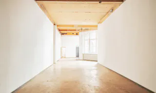 Central Berlin Pop-Up with Industrial backyard - Image 0