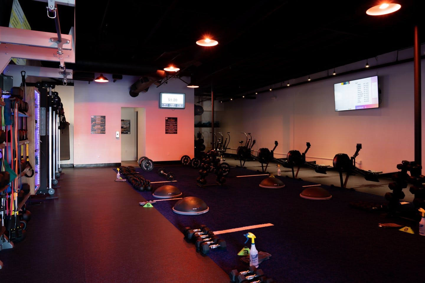Private Gym in Woodland Hills for Filming and Photoshoots
