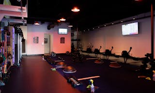 Private Gym in Woodland Hills - Image 12