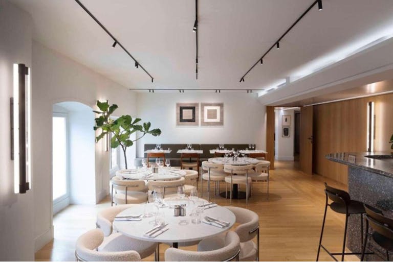 Elégant espace événementiel près de la place Vendôme. - Image 2