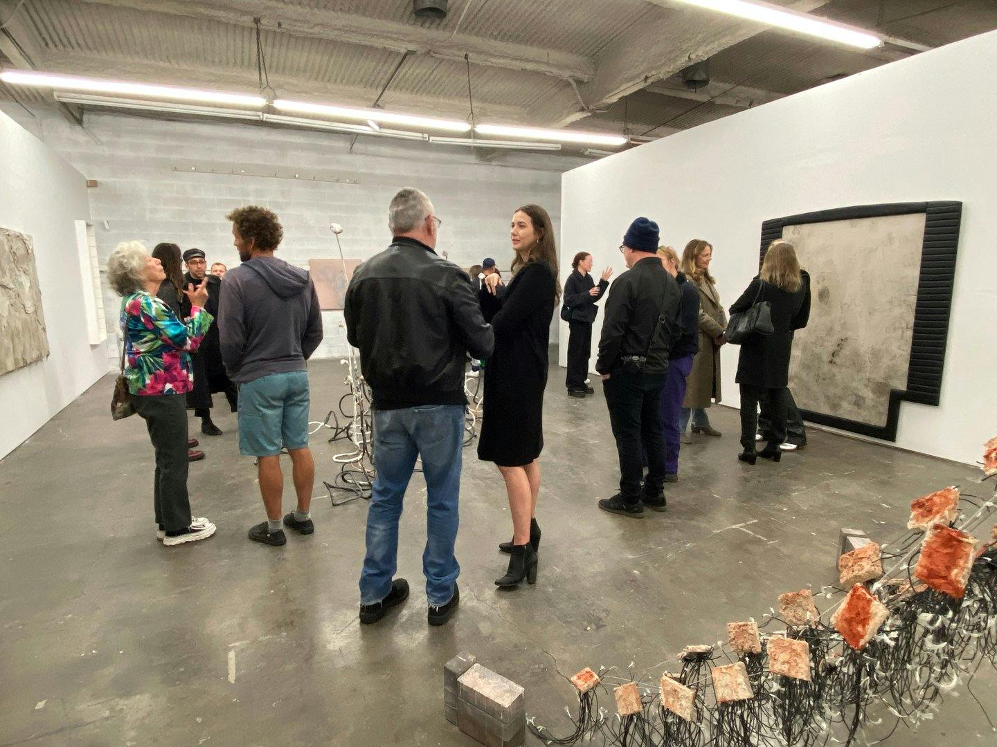 1,600 Square Foot Gallery and Photoshoot Space in Los Angeles