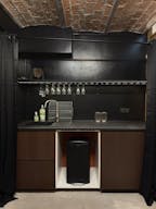 Espace Créatif Atelier-Galerie - Pop-up Lumineux avec Vitrine - Image 10