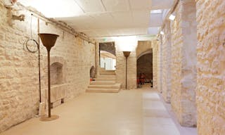 Un espace de 430 m2 au charme industrielle sur 3 niveaux au coeur du Marais - Image 11