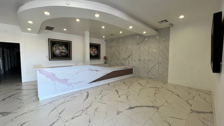 Empty Medical Office Space with Huge and Beautiful Reception Area. - Image 1