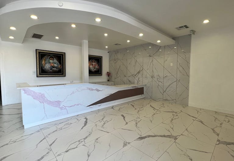 Empty Medical Office Space with Huge and Beautiful Reception Area. - Image 1