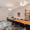 Saint-Lzare - Salle de r�union 10 personnes (ST005)